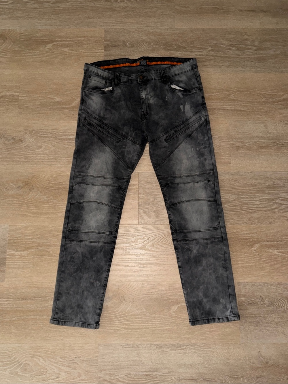 Copper Rivet Distressed Jeans Size 42x32